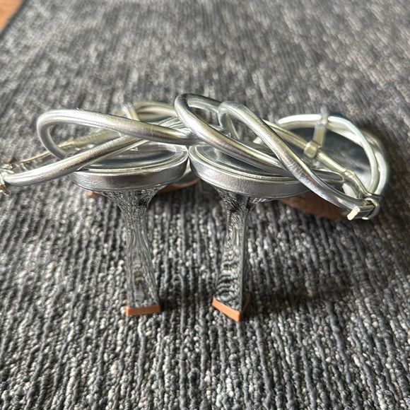 Zara Silver Pointed Toe Strappy Heels Size 40 - Picture 6 of 8